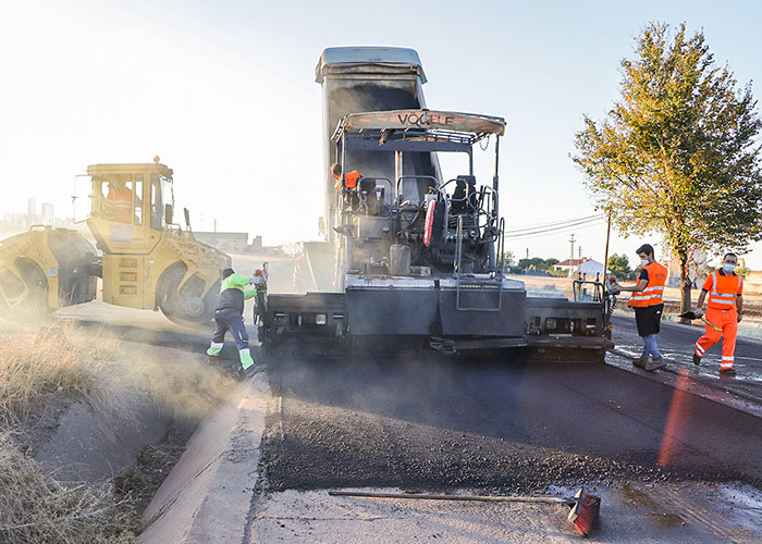 El Ayuntamiento de Almodóvar del Campo invierte 68.000 euros al arreglo del tramo municipal de la carretera de Puertollano