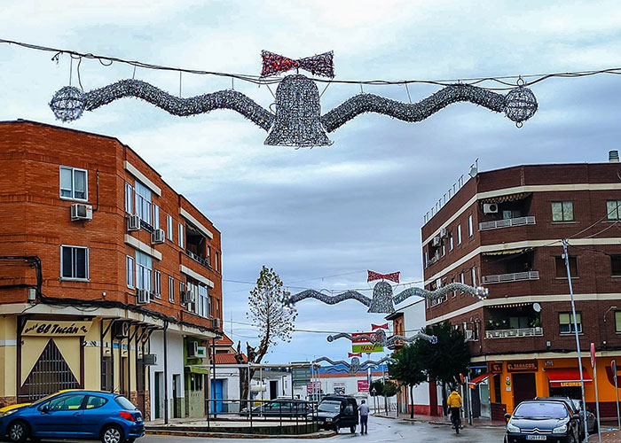 El Ayuntamiento de Almodóvar del Campo organiza un certamen de iluminación y decoración de fachadas con motivos navideños