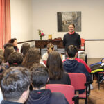 El escritor Antonio Galán Gall departió con jóvenes estudiantes en torno a su novela ‘Babancho’